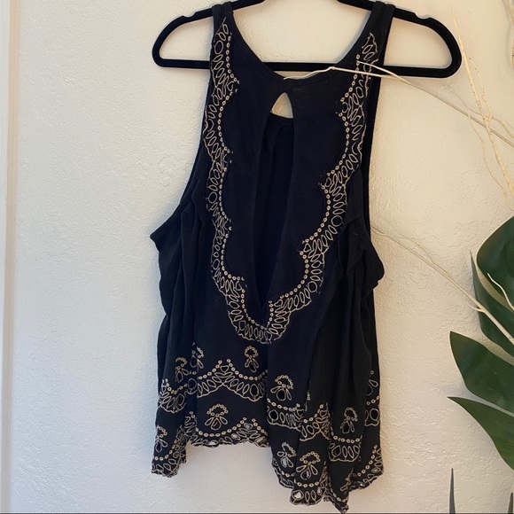 FREE PEOPLE Flowy Razor Back Eyelet Detailed Tank - Picture 6 of 13